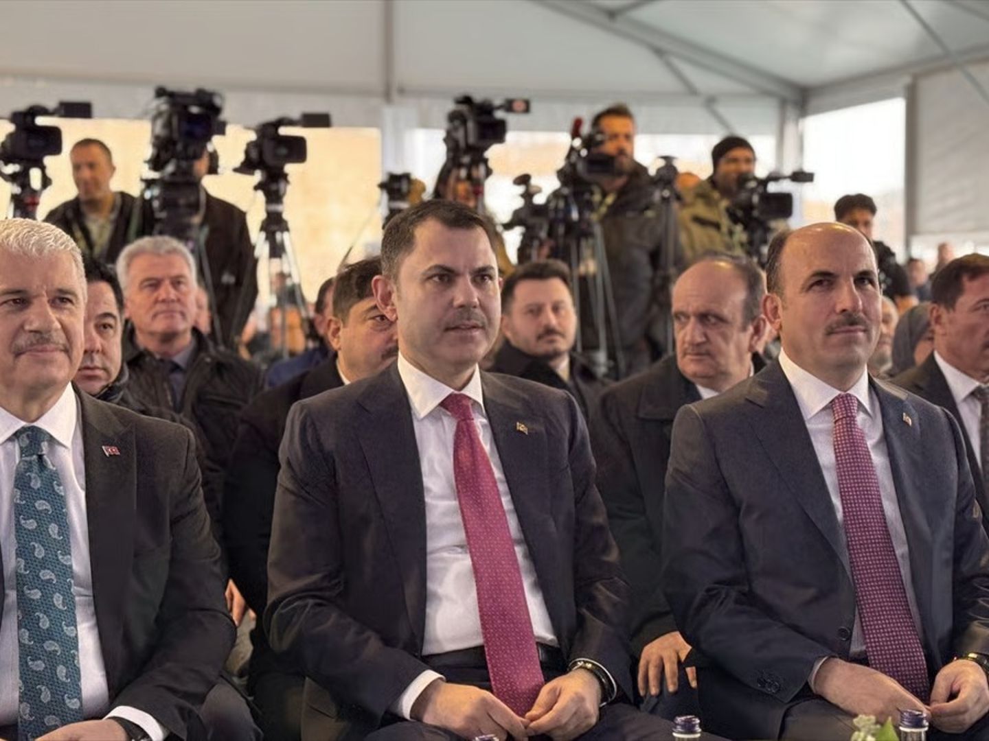 Depremde büyük seferberlik: Yıl sonunda 453 bin konut teslim