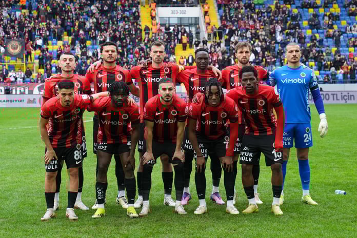 Evinde başka bir Gençlerbirliği