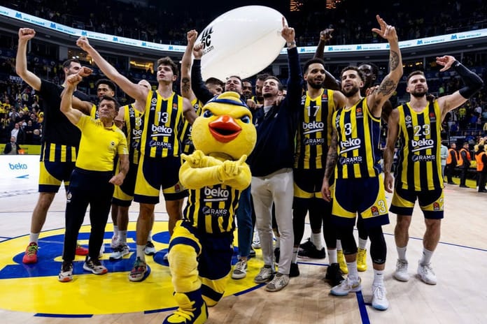 Fenerbahçe tarihindeki dördüncü EuroLeague finalinde parkeye çıkıyor: Sarı lacivertliler Abu Dabi'de ikinci şampiyonluk için mücadele edecek