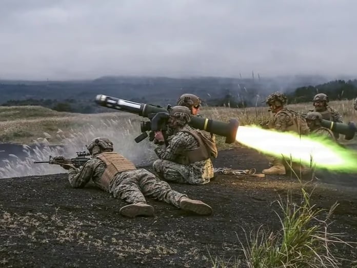 ABD, NATO iş birliği kapsamında Arnavutluk Kara Kuvvetleri’ne Javelin tanksavar sistemi teslim etti