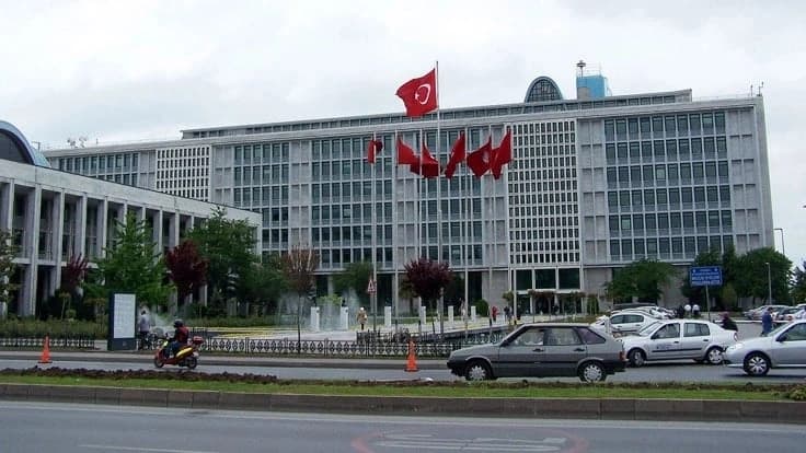 İBB'ye yeni dalga operasyonu 