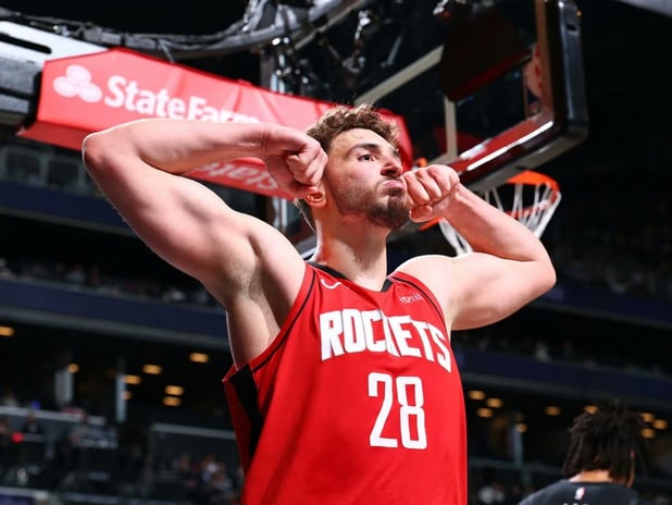 Alperen Şengün'ün 15 sayılık performansıyla Rockets seriyi uzattı; Timberwolves yarı finalde