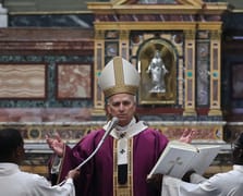 Papa Leo'dan Ukrayna'daki barışın ertelenmemesi çağrısı