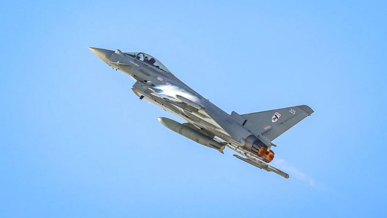Birleşik Krallık, Eurofighter Typhoon için 1,1 milyar sterlinlik yeni yatırım yapacak