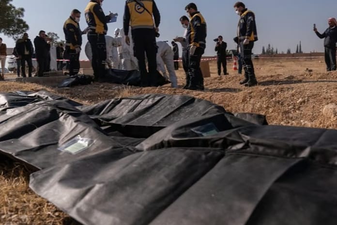 Suriye'de eski güvenlik merkezinde toplu mezar bulundu