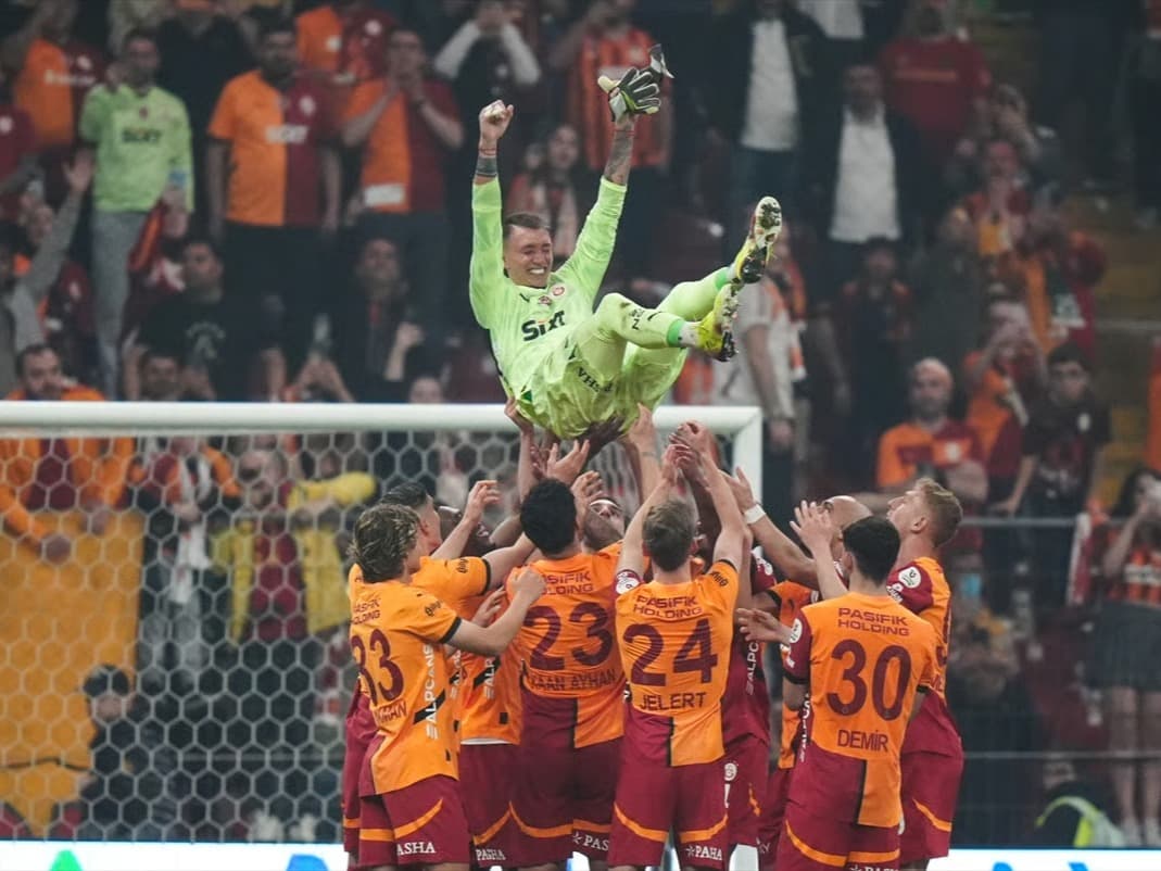 Şampiyon Galatasaray, sezonu galibiyetle kapattı