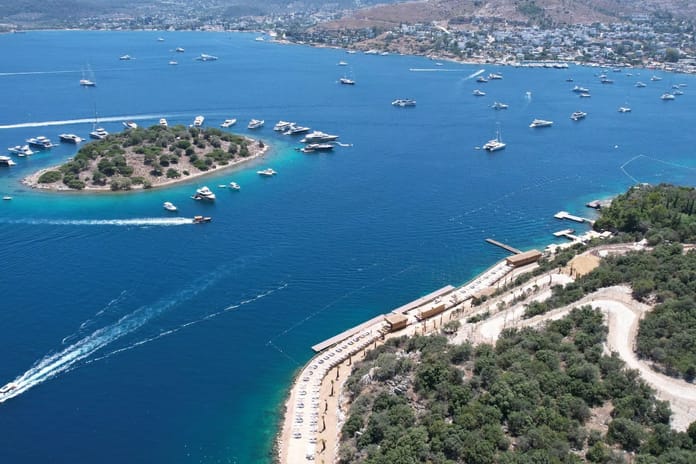 Nisan ayında yabancı turist sayısı rekor kırdı tesis doluluk oranı yüzde 41'i geçti