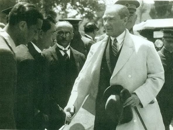 Tarihte Bugün: Atatürk tarihi demecini verdi