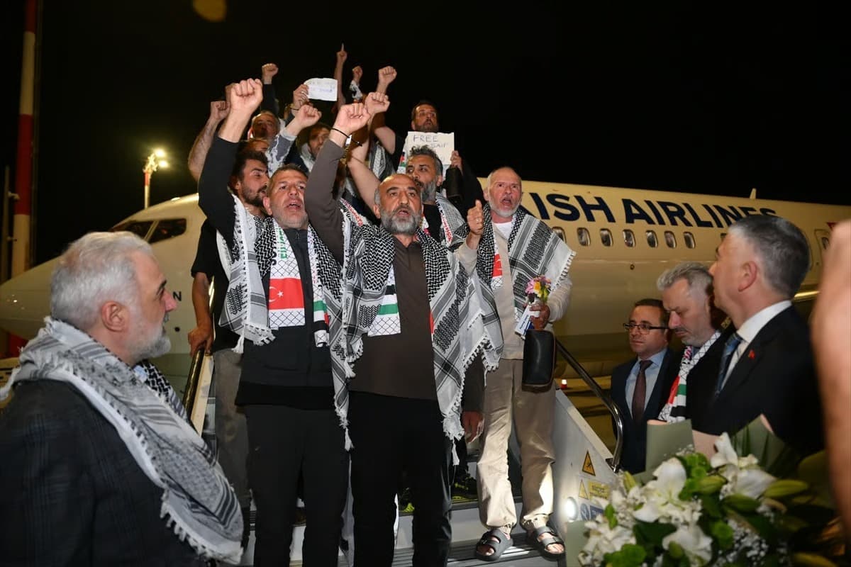 59 Sumud Filosu aktivisti İstanbul'a geldi