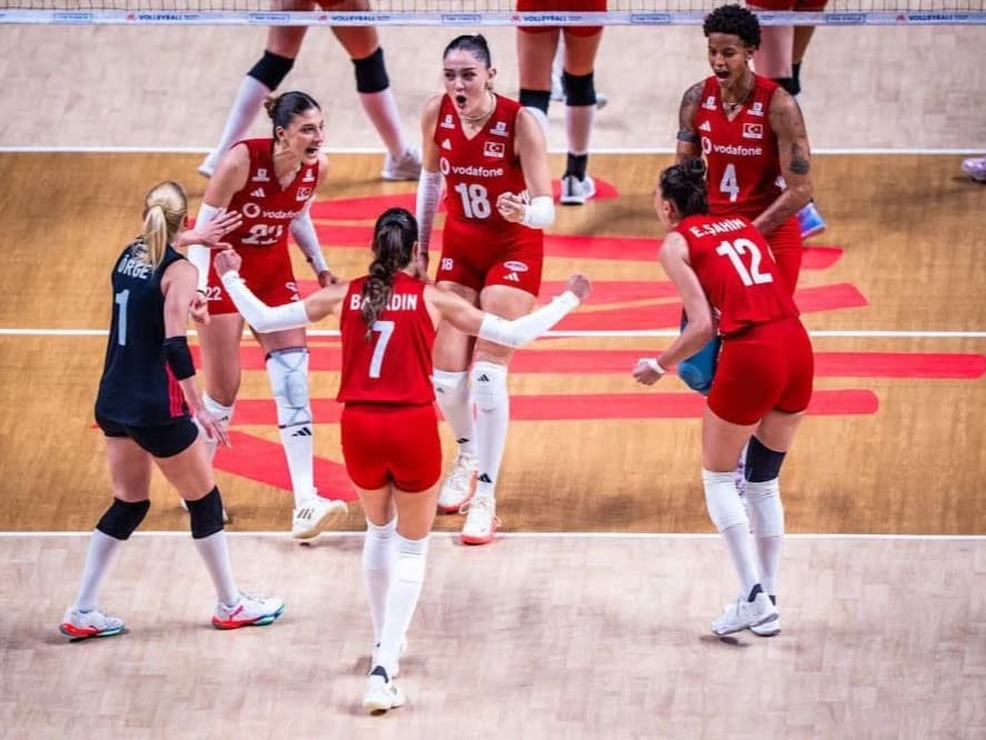 2026 Voleybol Milletler Ligi: Türkiye: 3 - Çin: 0