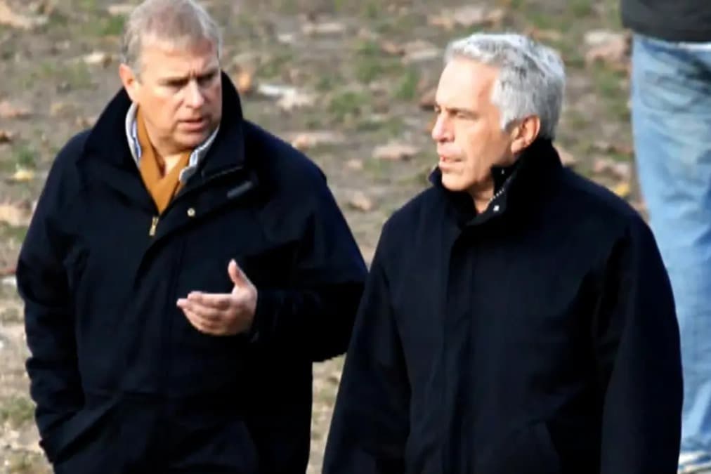 Epstein skandalı düklüğü bıraktırdı