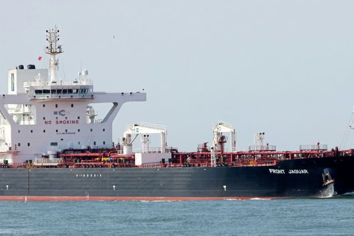 Estonya ile Rusya arasında Baltık’ta tanker gerginliği