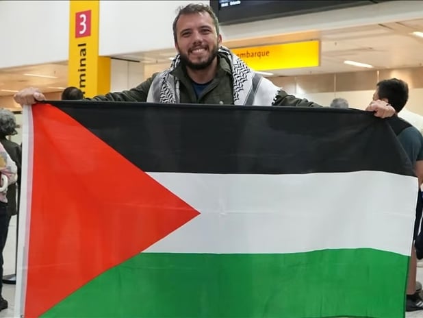 İsrail'in alıkoyduğu aktivist Thiago Avila açlık grevine başladı