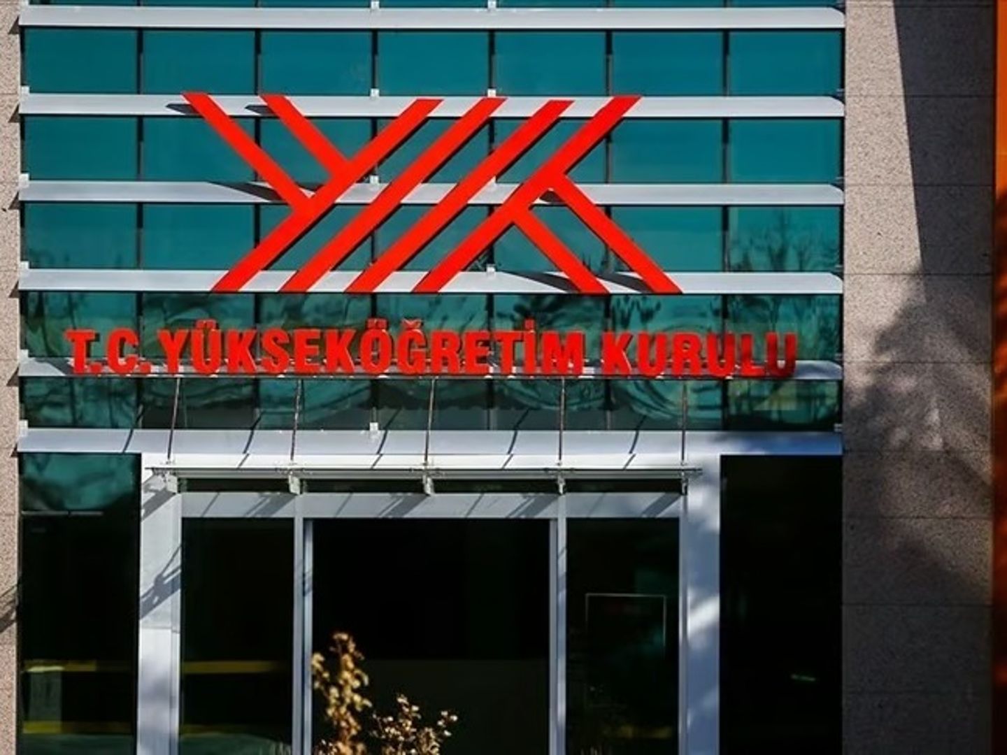 YÖK'ten "yabancı öğrenci ücreti" iddialarına yalanlama