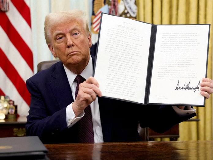 Trump’tan tarihi adım: Kripto para yasasını imzaladı