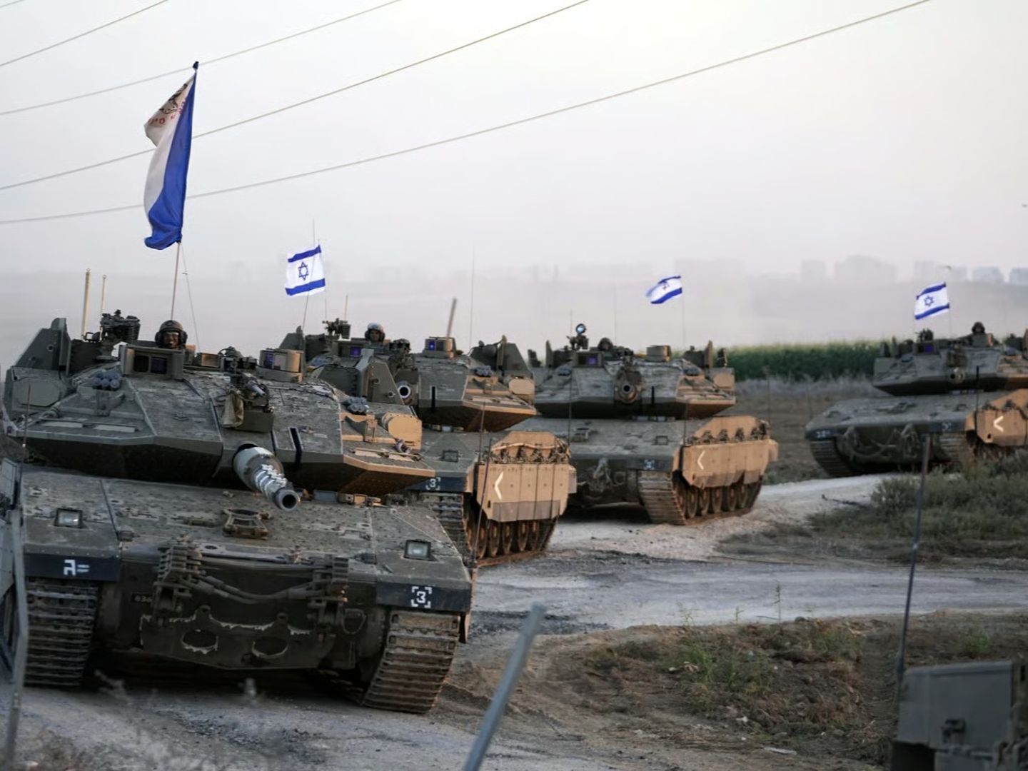 İsrail ordusu Lübnan'da UNIFIL askerlerine ateş açtı