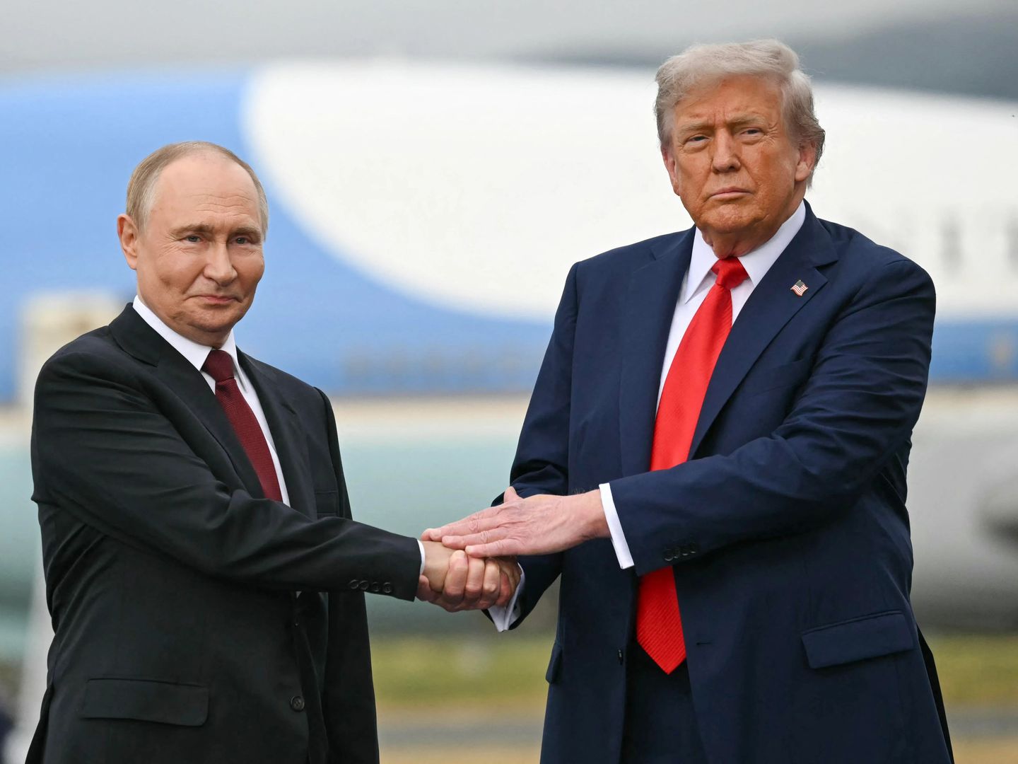 Putin Alaska’daki Trump zirvesinden güçlenerek ayrıldı