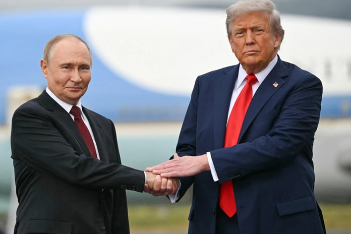 Putin Alaska’daki Trump zirvesinden güçlenerek ayrıldı