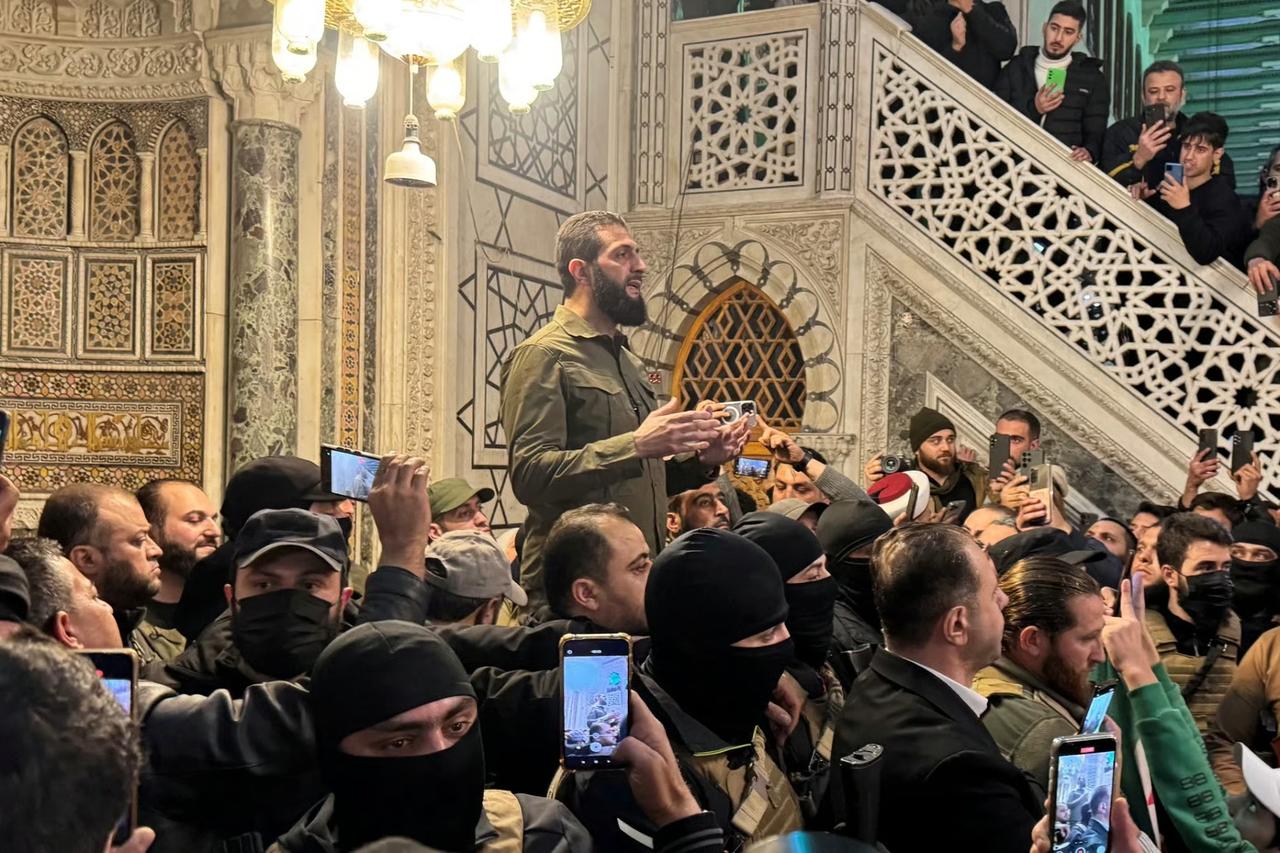 Devrim operasyonunun birinci yılı