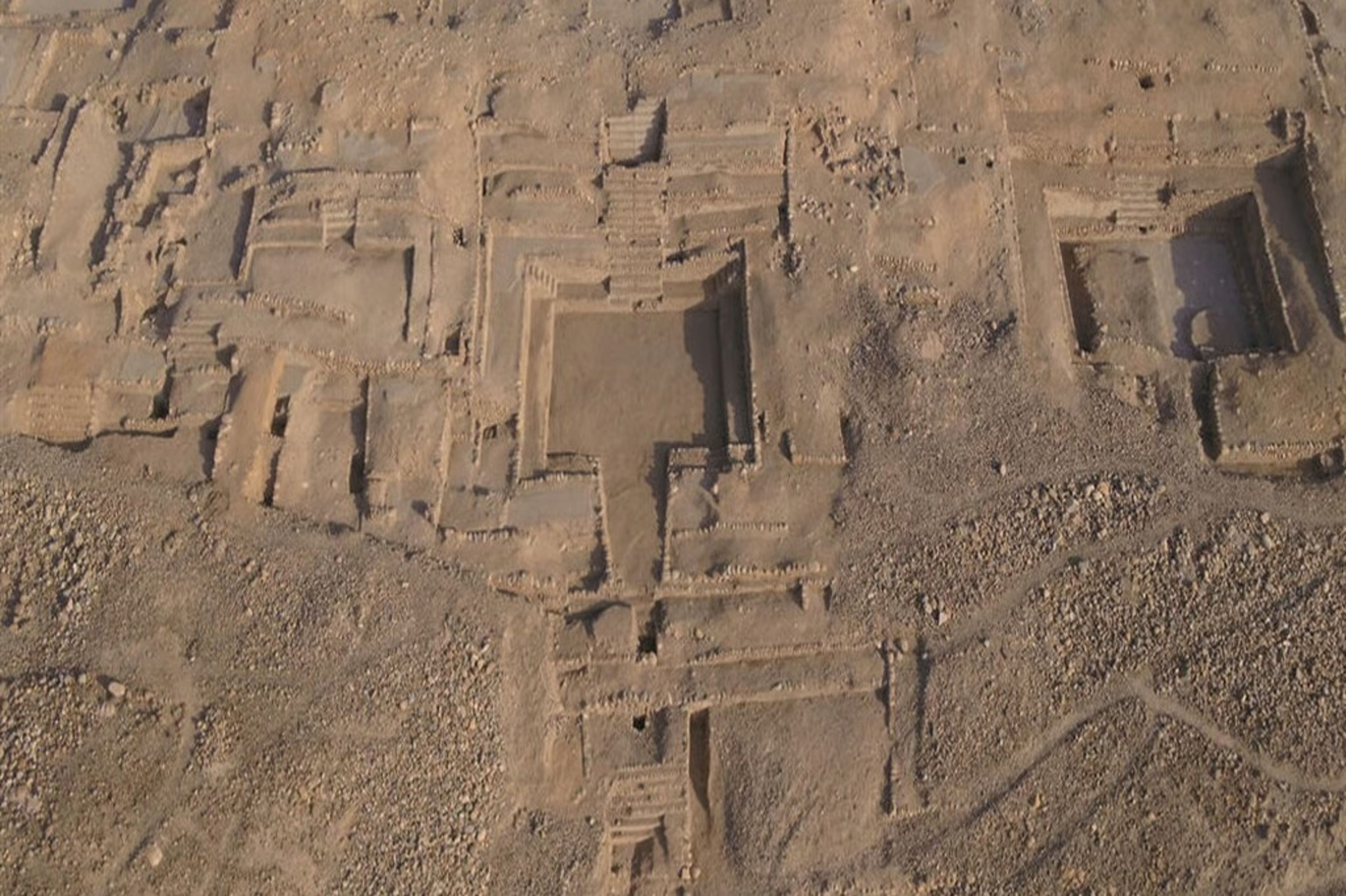 Peru’da 3.500 yıllık antik şehir bulundu