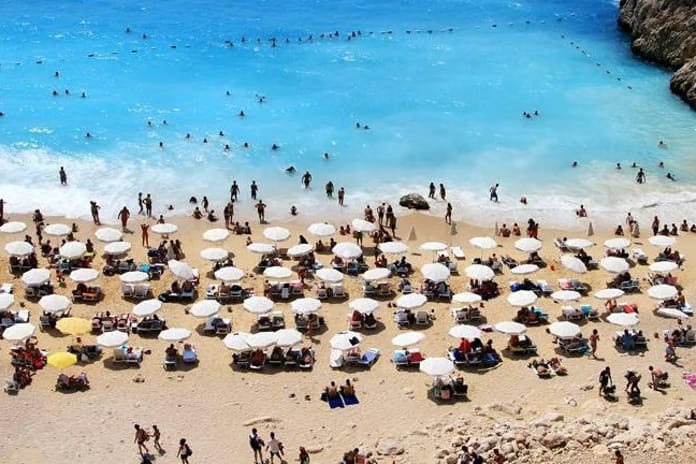 Türkiye'nin turizm geliri yüzde 8,4 arttı