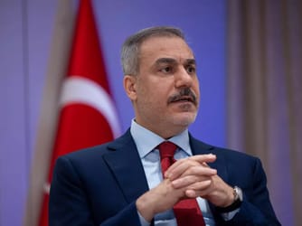 Turkish FM Blames Identity Politics for EU's Current Crisis