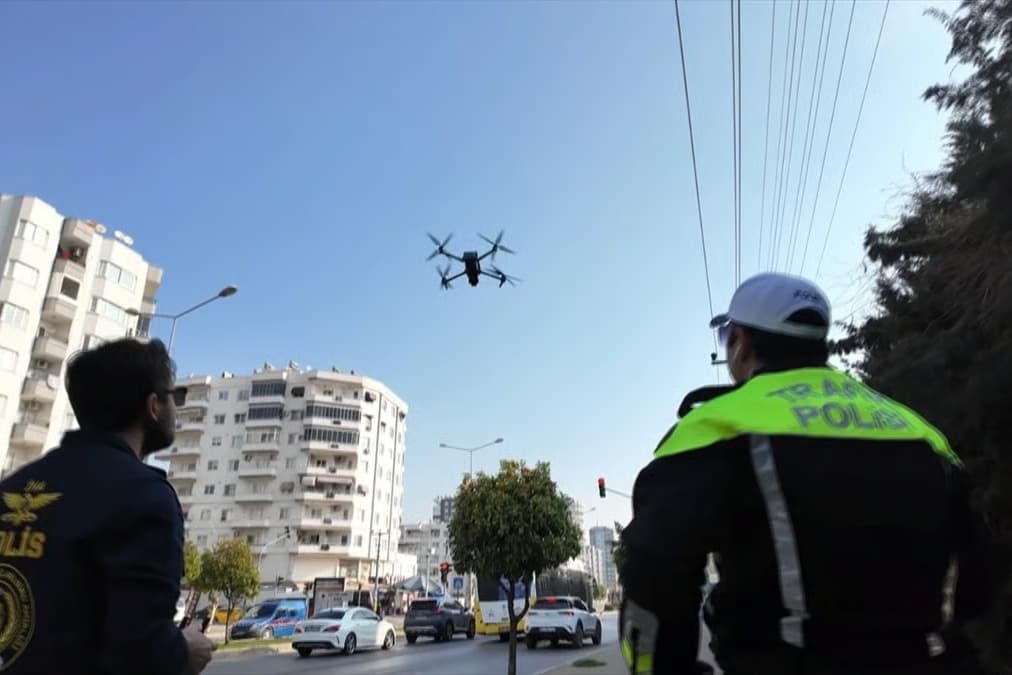 Mersin'de trafik denetimi: 1413 sürücüye 4,7 milyon lira ceza