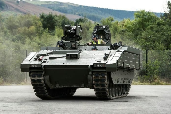 İngiliz Ordusu, Ajax zırhlı muharebe aracını Salisbury Plain’de kentsel ortam testlerine soktu