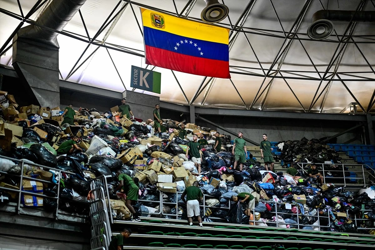TİKA'dan Venezuela'ya 1000 paketlik insani yardım