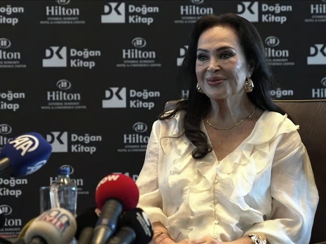 Türkan Şoray'ın hayatı kaleme alındı