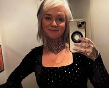 İngiliz komedyen Şişli'de mağazadan kıyafet çaldığı iddiasıyla gözaltına alındı