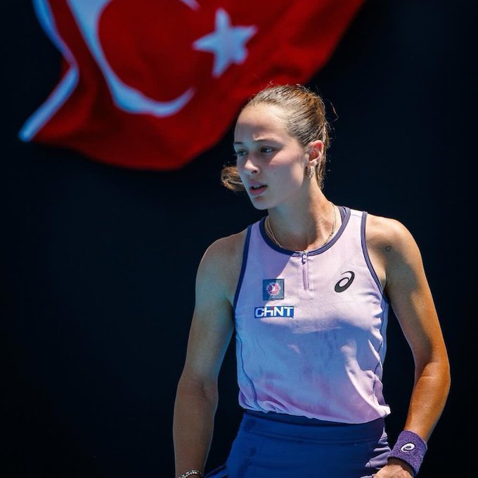 Zeynep Sönmez ilk kez ana tabloda