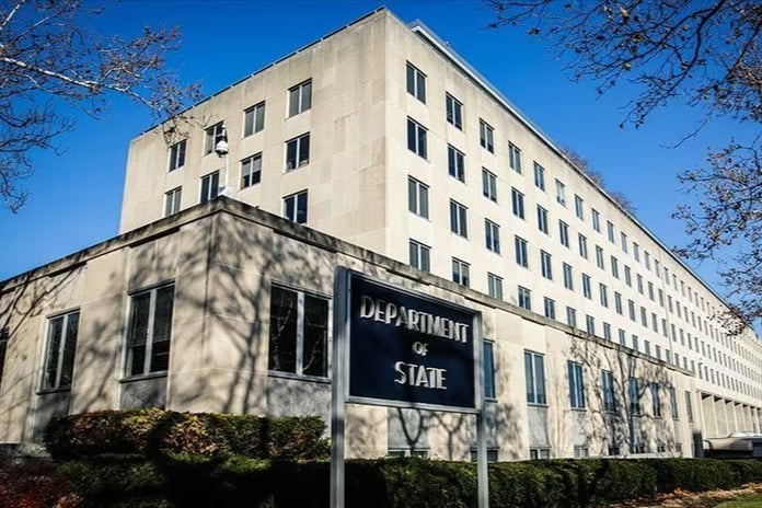 ABD Dışişleri Bakanlığı sürgüne karşı çıkan danışmanı işten attı