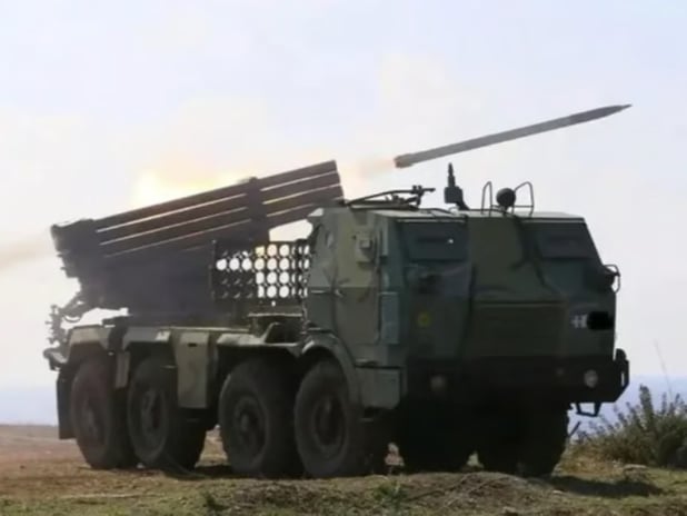 Yunanistan, 111 adet RM-70 roketatar sistemini modernize ediyor