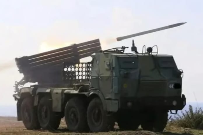 Yunanistan, 111 adet RM-70 roketatar sistemini modernize ediyor