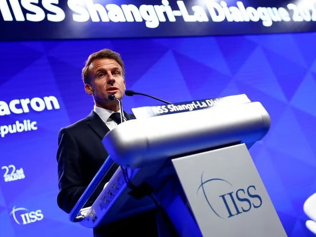 Macron Warns of US-China Divide