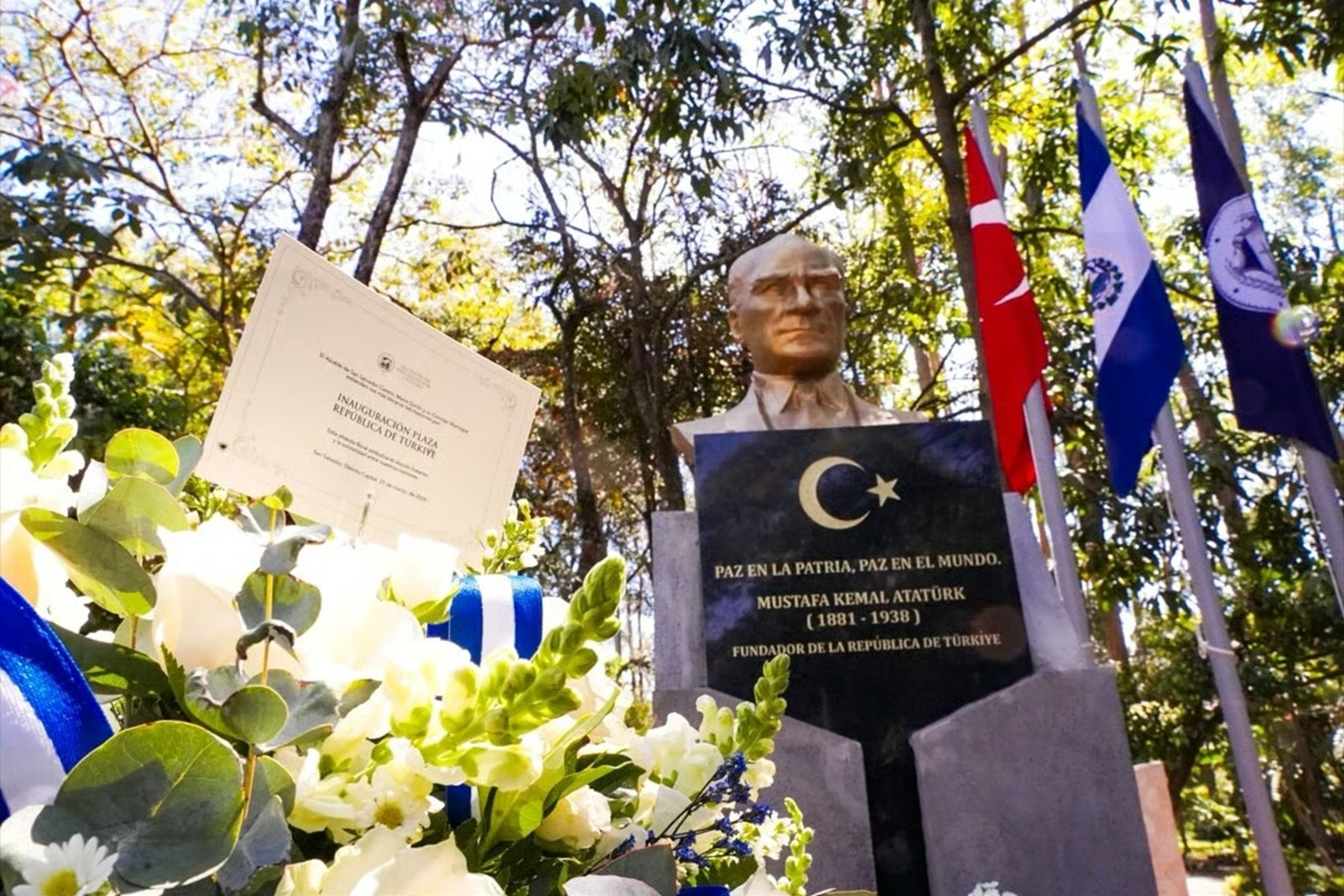 TİKA'nın desteğiyle El Salvador’da Türkiye Parkı açıldı