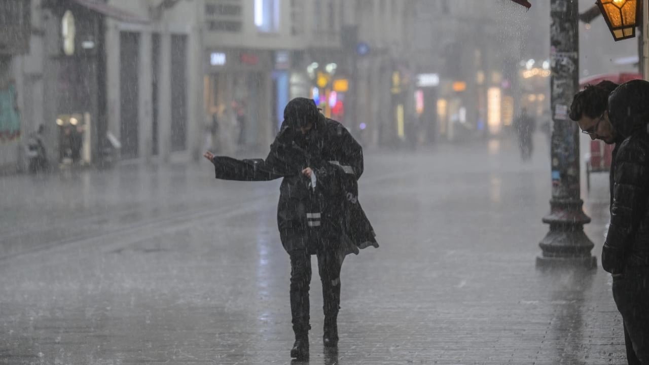 İstanbul'da bugün yağmur yağacak mı