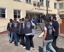 Sakarya merkezli 13 ilde "Bungalov dolandırıcılığı" operasyonu