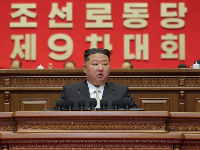 Kuzey Kore lideri Kim 5 yıllık hedeflerin başarıyla tamamlandığını açıkladı