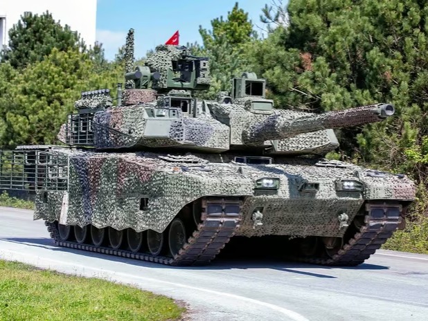 ALTAY Tankı'nın seri üretimi ilk kez görüntülendi