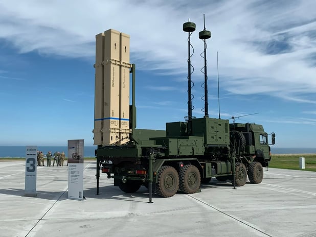 Diehl Defence, Ukrayna’da kullanılan IRIS-T hava savunma sistemlerinin üretimini artıracak