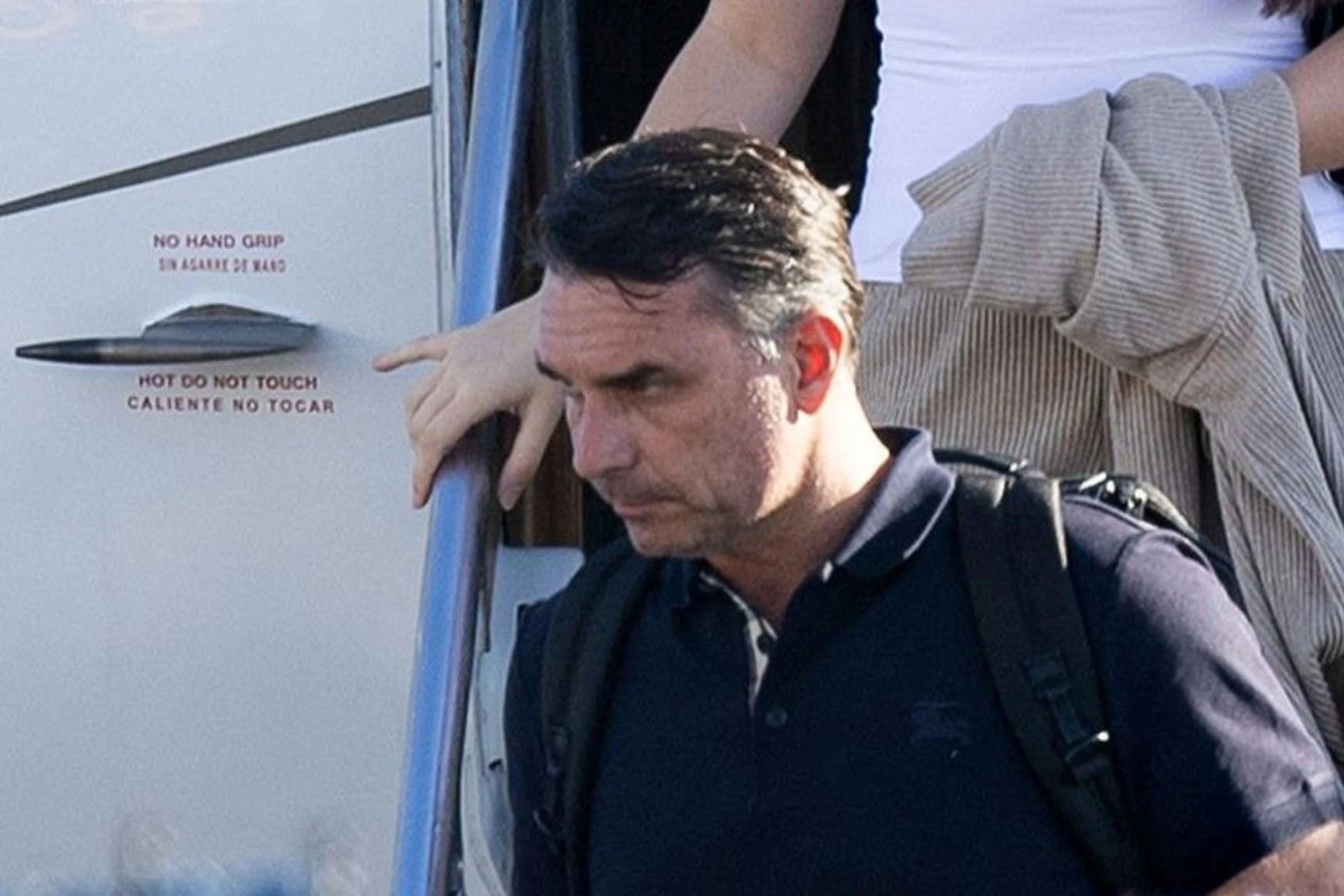 Flávio Bolsonaro Claims Presidency From U.S.