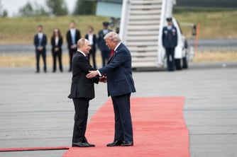 Trump neden Putin'i “ödüllendirmek” istiyor?