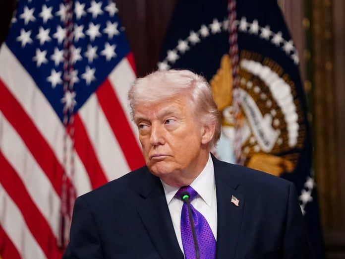 Trump’tan Küba çıkışı: “Yakında yönetimi devralabiliriz”