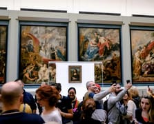 Yeni nesil parasını sanata harcayacak mı?