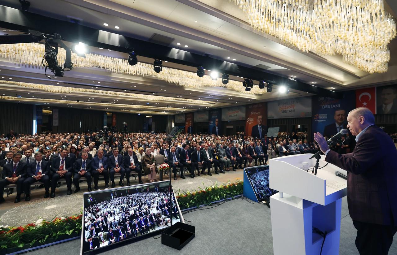 "Başörtüsü bu toprakların normalidir"