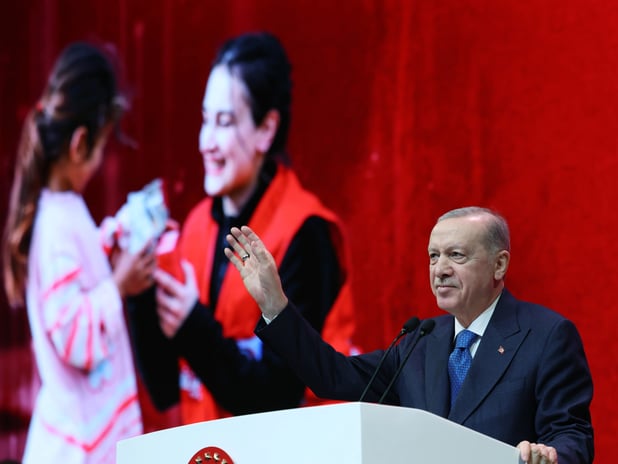 Cumhurbaşkanı Erdoğan'dan kentsel dönüşüm açıklaması: Artık kimsenin kaprisleriyle vakit kaybedemeyiz