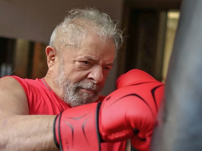 Brezilya'da Lula da Silva'dan "formdayım" mesajı