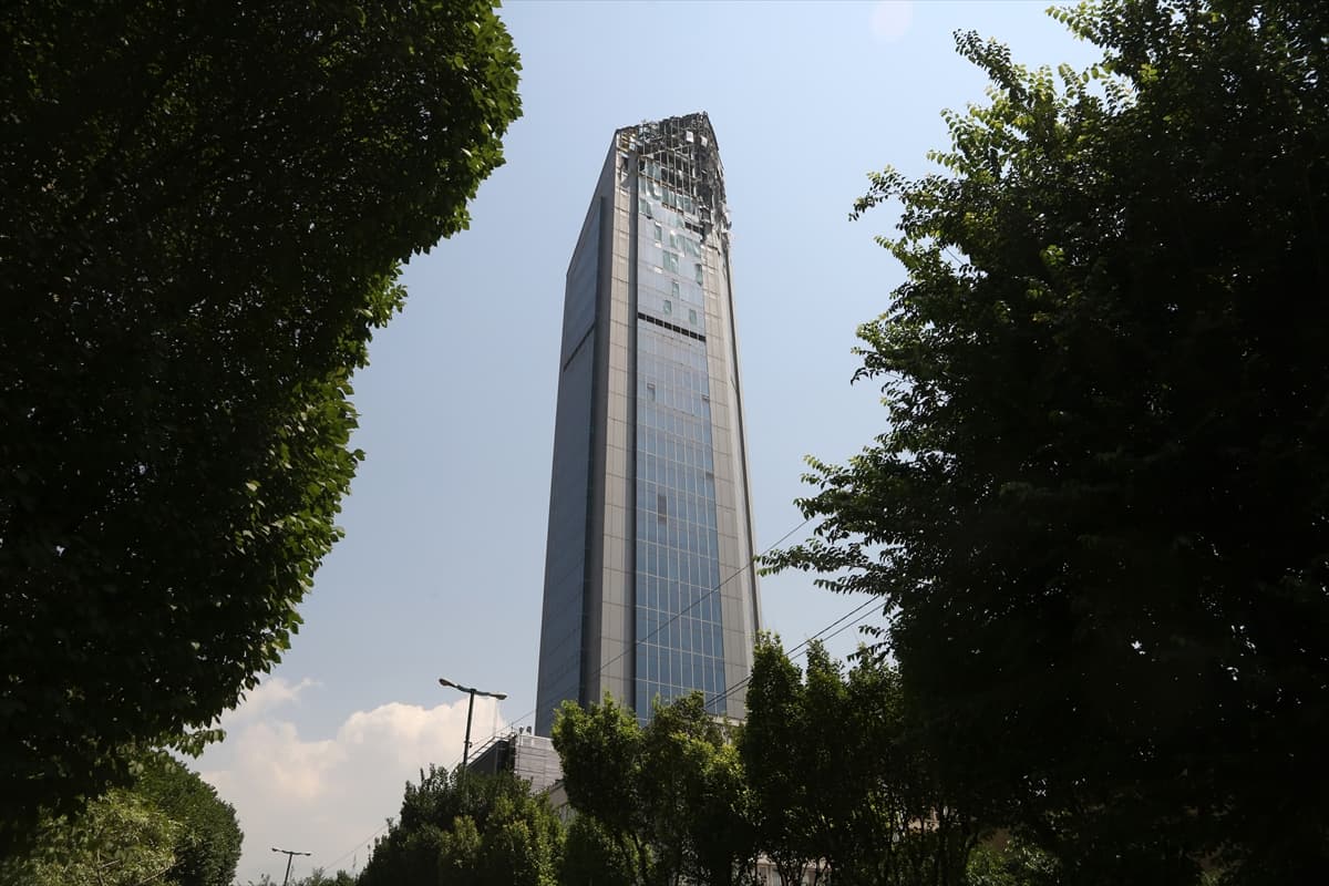 İsrail ordusu İrana saldırdı: İran'daki hasar görüntülendi
